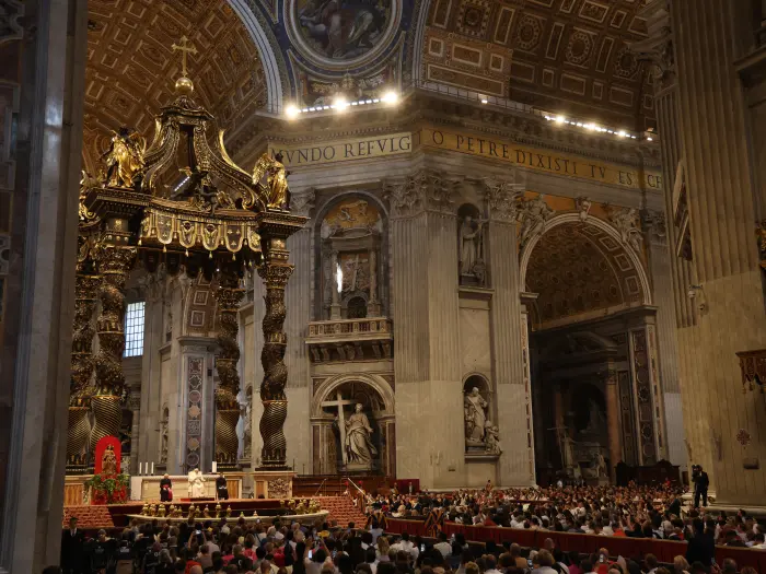 Vatican purifies St. Peter’s Basilica After Urine Incident